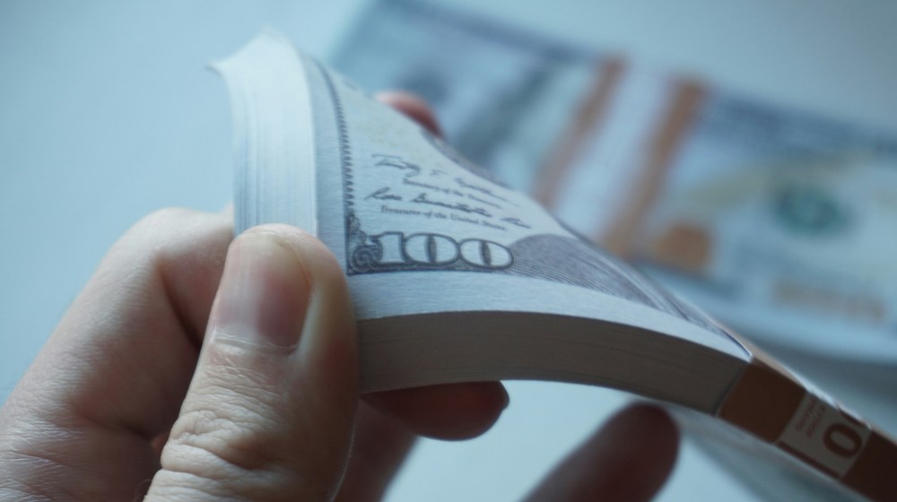 Super Money Counter делится кейсами: когда бизнес потерял деньги из-за одной фальшивки